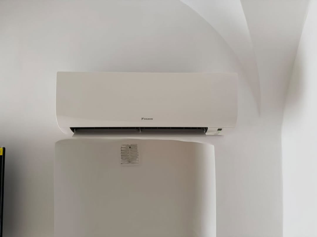 Technicien BA Pro en intervention climatisation